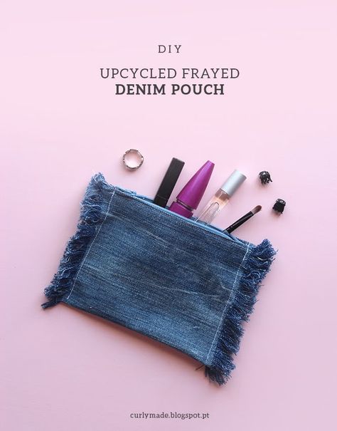 Diy Jeans Upcycle, Crafts Diy Easy, Denim Sewing Projects, Diy Pouch No Zipper, Denim Pouch, Denim Crafts Diy, Pouch Diy, Recycle Jeans, Diy Handbag