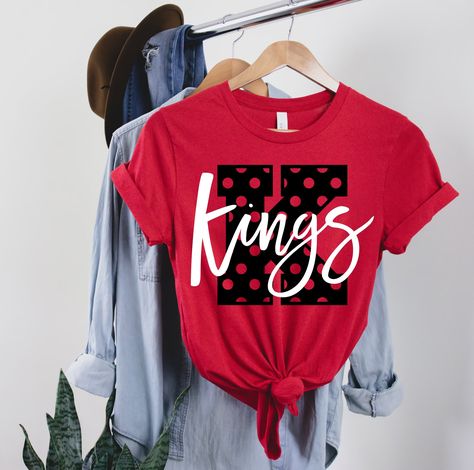 Georgia Bulldogs Shirt, Bulldog Mascot, King Design, Football Mom Shirts, School Team, Football And Basketball, Georgia Bulldogs, Sports Design, Digital Cut File