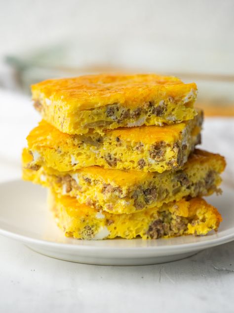 Paleo Lunch Meal Prep, Healthy Breakfast Dishes, Oven Baked French Fries, Casserole With Ground Beef, Ground Beef Breakfast, Low Carb Breakfast Casserole, Breakfast Meat, Paleo Lunch, Food Easy