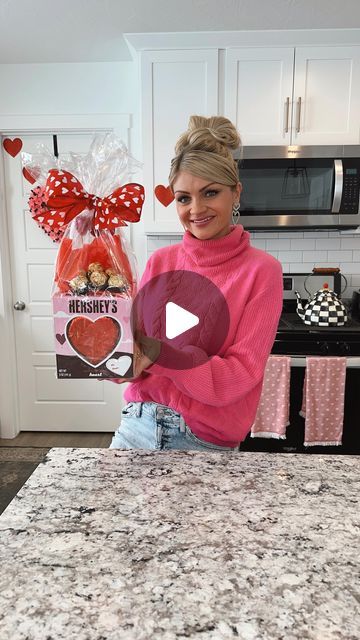 Cherish Larsen, Valentine Gift Idea, Valentines Treats, Foam Blocks, Diy Valentine, Instagram Diy, Valentine Treats, Diy Valentines Gifts, Valentine Day Crafts