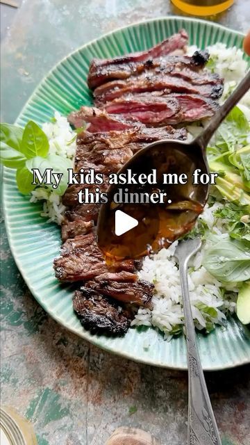 Jennifer LaRose on Instagram: "30 Minute Herby Lemon Garlic Steak and Rice. Be generous with the lemony shallot sauce, it makes the steak so delicious! Then, lots of rice, avocado + basil. My ideal summertime dinner these days.

Steak
2 pounds flank steak
½ cup extra virgin olive oil
¼ cup fresh lemon juice
2 tablespoons balsamic vinegar
1 shallot, thinly sliced
6 cloves garlic, chopped
1 teaspoon honey
1 tablespoon dried oregano
salt, pepper, and chili flakes

Rice
3 cups cooked basmati rice
2 tablespoons extra virgin olive oil
½ cup chopped fresh basil
¼ cup chopped fresh cilantro
2 tablespoons chopped fresh dill
2 teaspoons lemon zest
1 clove garlic, chopped
1 avocado, sliced
#highprotein #steak #mealprep #healthyrecipes" Lemon Garlic Steak, Shallot Sauce, Rice Avocado, Oregano Salt, Steak And Rice, Garlic Steak, Cooking Basmati Rice, Be Generous, Flank Steak