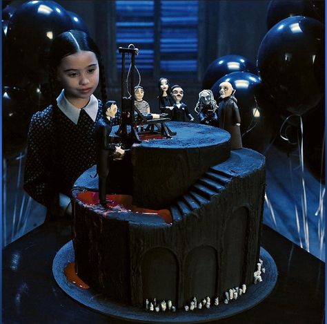 Wednesday Addams Cake, Wednesday Addams Party Ideas, Wednesday Addams Birthday Party, Wednesday Addams Party, Wednesday Addams Birthday, Wednesday Birthday, Summer Solstice Party, Wednesday Addams Cosplay, Wednesday Party