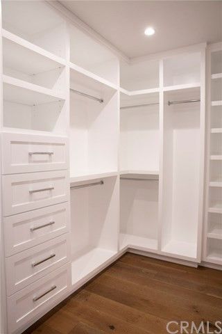 Master Closet Design, House Closet, Closet Planning, Closet Organization Ideas, Closet Built Ins, Drawers And Shelves, Walking Closet, Dream Closet Design, Walk In Closet Design