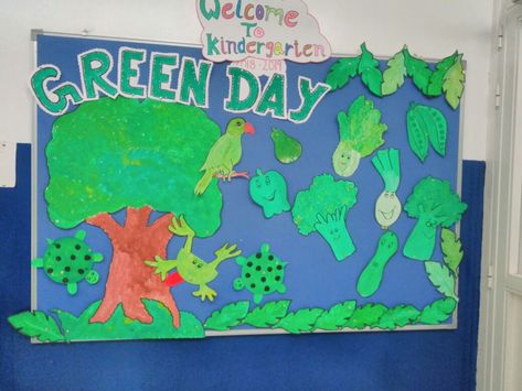 Green Day Board Decoration For Preschool, Green Day Decorations For Kindergarten, Green Colour Day Decoration In School, Green Day Celebration In Preschool, Green Day Activities For Kindergarten, Birthday Chart Classroom, Preschool Activity Sheets, Green Activities, Preschool Color Activities