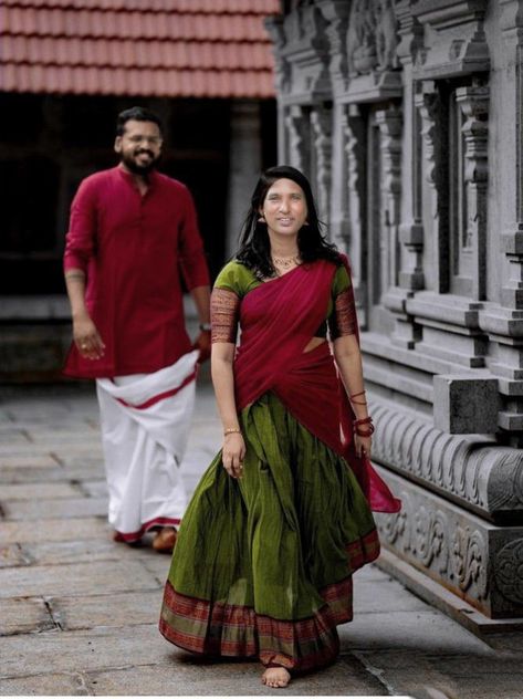 Husband Wife Photo Poses, Saree Poses With Husband, Photo Poses In Saree, Poses With Husband, Poses In Saree, Husband Wife Photo, Western Couples, Dance Of India, Pre Wedding Photoshoot Outfit