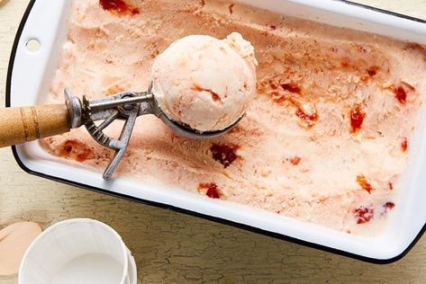 Ice Cream Business, Sorbet Ice Cream, Cinnamon Milk, Ice Cream Recipe, Italian Desserts, Recipe Inspiration, Frozen Treats, Ice Cream Recipes, Frozen Yogurt