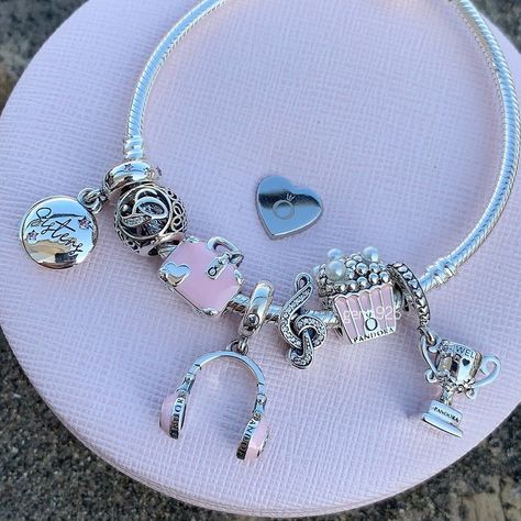 Pandora Music, Pandora Collection, Charms Pandora, My Favorite Music, Music Is, Pandora Charms, My Favourite, Pandora Charm Bracelet, Amigurumi