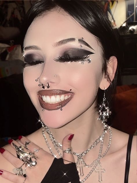 Dark Makeup Looks, Punk Makeup, Alt Makeup, Swag Makeup, Alternative Makeup, Cool Makeup Looks, Dope Makeup, Edgy Makeup, Gothic Makeup