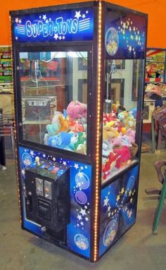 MODERN PRIZE/CLAW MACHINE in ARCADE > Claw Machines | Claw machine, Arcade game room, Retro arcade Retro Claw Machine, Claw Game Machine, Candy Crane, Video Game Shelf, Vendor Machine, Crane Machine, Room Retro, Crane Game, Arcade Game Machines