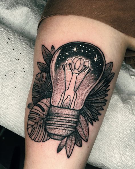 Tattoo Light Bulb, Lightning Bug Tattoo, Light Bulb Tattoo, Bulb Tattoo, Tattoo Light, Lightbulb Tattoo, Light Bulb Drawing, Lightning Bug, Number Tattoos