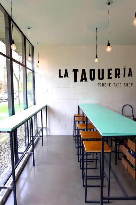 Taqueria Design, Mexican Restaurant Design, Mexican Restaurant Decor, Small Restaurant Design, Taco Restaurant, Taco Shop, Small Restaurant, Coffee Shop Design, Retro Interior