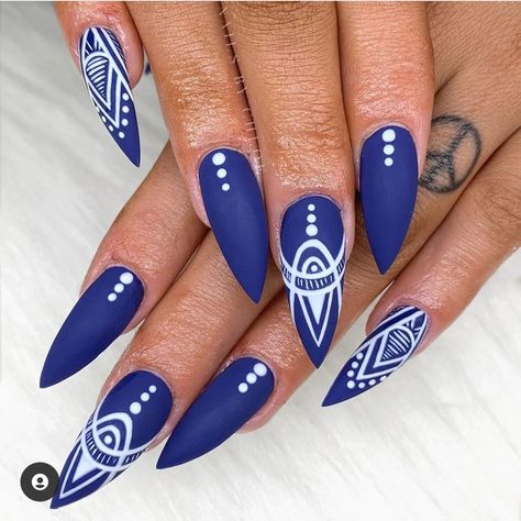 Blue Pointy Nails, Dark Blue Nails, Pointy Nails, Hand Painting, Matte Nails, Nails On Fleek, Nails Nailart, Blue Nails, Long Nails