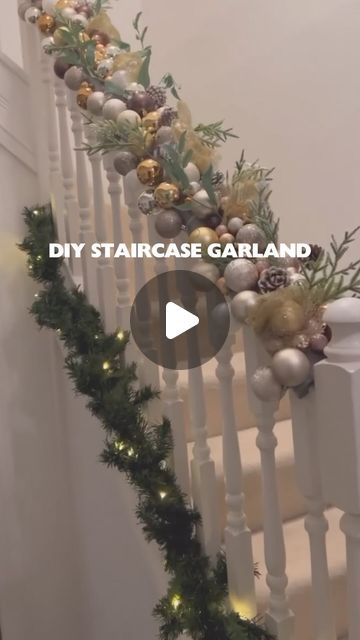 SHAYNA ALNWICK on Instagram: "My Easy DIY Staircase Garland!! 🎄 

This video broke the internet last year!! 🤯 What do you think about this DIY project? Let me know in the comments!
.
.
.
#christmasdecor #christmas #seasonaldecor #christmasdiy #diyideas #homedecor #diyhomedecor" Banister Christmas Decorations, Banister Garland, Christmas Garland Staircase, Christmas Garland On Stairs, Table Christmas Decor Ideas, Staircase Garland, Christmas Banister, Christmas Decor Ideas Table, Diy Christmas Deco