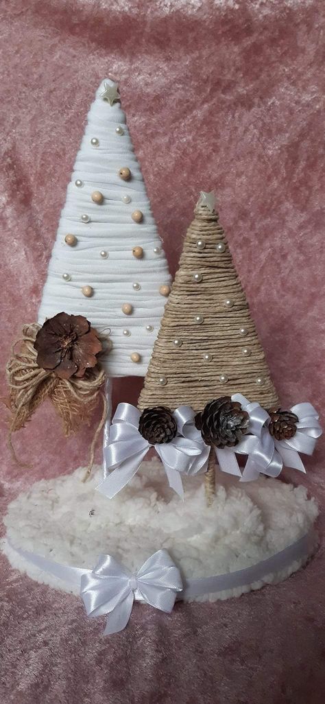 Novogodisnje Cestitke Uradi Sam, Jaslice Božićne, Ukrasi Za Novu Godinu Uradi Sam, Primitive Crafts Diy, Novogodišnji Ukrasi, Božićne Dekoracije, Božićni Ukrasi, How To Make Christmas Tree, Primitive Crafts