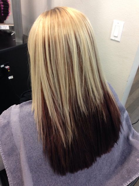 Love the colors and layers! Reverse Peekaboo Hair, Peekaboo Blonde, Reverse Ombre, Peekaboo Hair, Hair Extentions, Amanda Bynes, Im A Barbie Girl, Ombre Hair Color, Blonde Brunette