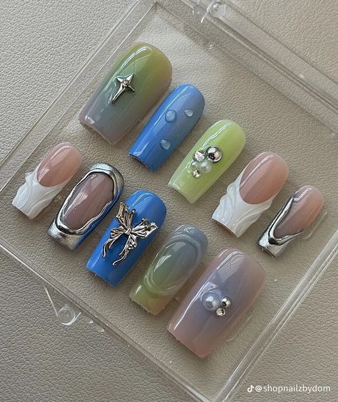 Modern French Manicure, Hippie Nails, Grunge Nails, White Chrome, Modern French, Unique Acrylic Nails, Nails Desing, Dream Nails, Fire Nails