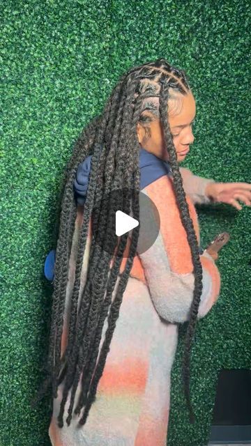 Cuban Twist Over Locs, Long Invisible Locs, Cuban Twist Hairstyles, Cuban Twist, Cuban Twist Hair, Havana Twist, Loc Extensions, Twist Styles, Twist Hair