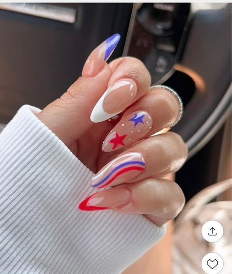 35 Cute June and July Nail Ideas to Recreate: Summer Vibes on Your Fingertips! Different Nails On Each Hand, July 4th Nails, Nails With Stars, Nails Plain, 4th Nails, Usa Nails, Patriotic Nails, Fourth Of July Nails, Nails Y2k