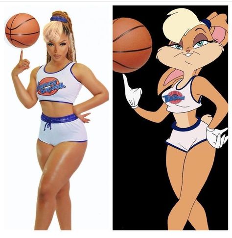 Chloe Bailey Halloween, Lola Bunny Costume Black Woman, Lola Bunny Costume Makeup, Black Lola Bunny, Lola Bunny And Bugs Bunny Costume, Lola Bunny Makeup, Lola Bunny Halloween Costume, Lola Bunny Cosplay, Lola Bunny Halloween