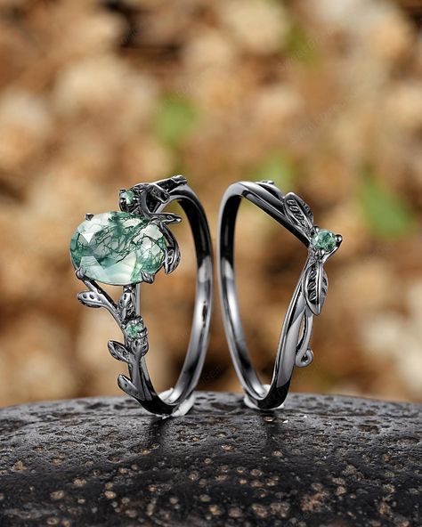 Nature Moss Agate Engagement Ring Set With Black Gold and Leaf Promise Ring - Etsy Forest Weeding Ring, Dark Moss Agate Engagement Ring, Elven Wedding Ring Set, Black And Green Wedding Ring, Witchy Engagement Ring Silver, Black And Green Engagement Ring, Mossy Agate Engagement Ring, Mossy Ring, Moss Agate Engagement Ring Silver