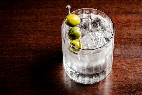 The Secret to Your Best Martini Yet | PUNCH Gin On The Rocks, Best Martini, Perfect Martini, Most Popular Cocktails, Manhattan Cocktail, Gin Brands, Martini Shaker, Classic Martini, Dry Martini