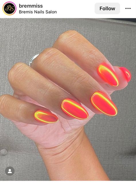 Orange And Green Nail Art, Neon Green Chrome Nails, Uñas Color Lima, Orange Chrome Nails, Summer Nail Color Ideas, Lime Nails, Summer Nail Color, Orange Chrome, Red Chrome Nails