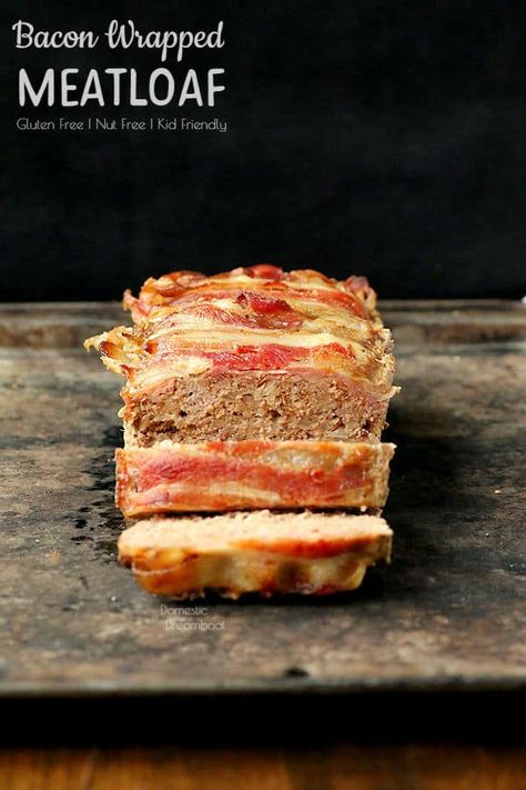 Who doesn't love a good old fashioned meatloaf? This bacon wrapped meatloaf is a simple mix of ground turkey and beef with a few seasonings thrown in for a delicious result. Salmon Noodle Casserole, Salmon Casserole, Old Fashioned Meatloaf, Turkey Ground, Salmon Noodles, Gluten Free Meatloaf, Whole Wheat Noodles, Bacon Meatloaf, Cheese Stuffed Meatloaf