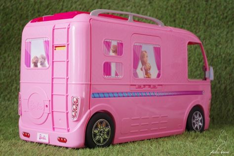 Barbie Truck, Disney Princess Dress Up, Elsa Birthday Party, Unicorn Cups, Minnie Mouse Toys, Catnoir And Ladybug, Accessoires Barbie, Barbie Car, Barbie Gifts