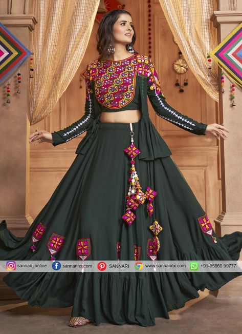 Green Embroidered Readymade Lehenga Choli Garba Outfit, Chaniya Choli Designs, Garba Dress, Mirror Work Lehenga, Navratri Dress, Cotton Lehenga, Choli Blouse, Navratri Chaniya Choli, Lehenga Designs Simple