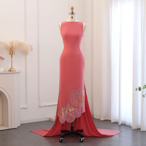 SS471 Elegant Coral Pink Scalloped Arabic Evening Dress 2024 Luxury Dubai Butterfly Beaded Women Wedding Party Gowns Arabic Evening Dress, Rosa Coral, Nature Dress, Satin Evening Dresses, Wedding Bridal Party, Bridal Party Dresses, Dress 2024, فستان سهرة, Glam Dresses