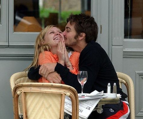 jake gyllenhaal and kirsten dunst Jake Gyllenhaal, Kirsten Dunst, Lovey Dovey, This Is Love, Hopeless Romantic, Love Couple, Love Is Sweet, Relationship Goals, Just Love