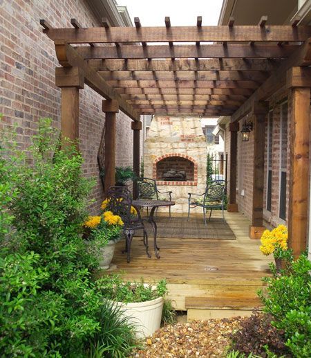 Side Yard Landscaping Ideas, Side Yard Landscaping, Side Yards, Patio Pergola, Building A Pergola, Pergola Design, Garden Walkway, Wooden Pergola, Backyard Pergola