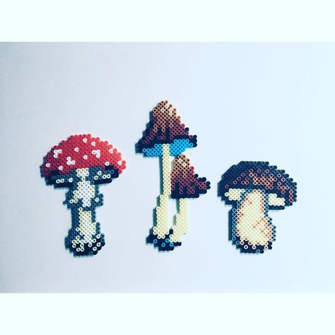 Mushroom Hama Beads, Autumn Hama Beads, Autumn Perler Beads, Perler Beads Autumn, Autumn Perler Bead Patterns, Perler Bead Patterns Mushroom, Mushroom Perler Bead Patterns, Perler Bead Mushroom, Pixel Art Mushroom