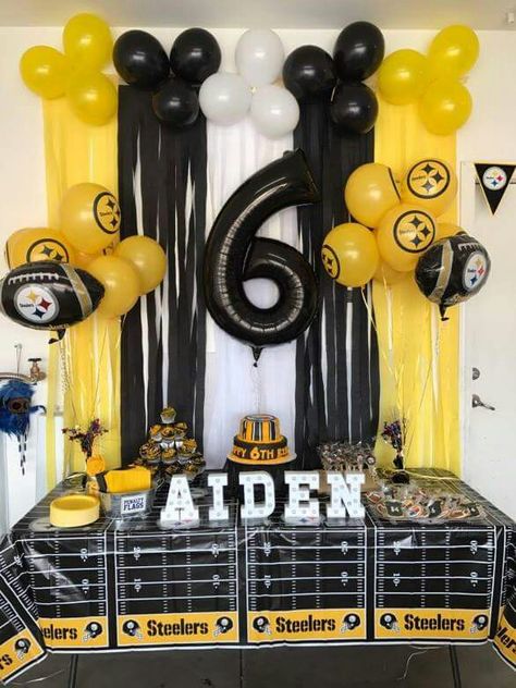 Pittsburg Steelers theme party... Thanks to Bianca for the amazing picture Steeler Birthday Party Ideas, Steeler Party Ideas, Steeler Party Decorations, Pittsburgh Steelers Birthday Party, Pittsburgh Steelers Party Ideas, Steelers Party Decorations, Steelers Party Ideas, Steelers Themed Birthday Party, Steelers Birthday Party Ideas