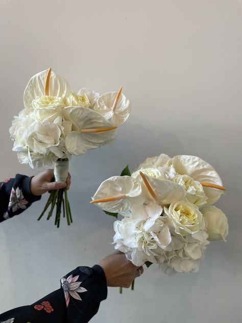 This is a stcked, no foliage, modern white wedding bouquet. This is a super stunning option for the bridesmaids and making a larger matching one for the bride. These Bridal bouquets were made by a lovely wedding florist here at Bourbon Rose in Christchurch Canterbury NZ. Head to www.bourbonrose.co.nz to enquire xx #weddingbouquet #bridesmaidbouquet #bridalbouquet #christchurchweddingflorist #whiteweddingbouquet #whitebridesmaidbouquet #florist White Bridesmaids Bouquets, Bourbon Rose, Modern White Wedding, Modern Wedding Bouquets, Bridesmaid Bouquet White, Foliage Wedding, Bridesmaids Bouquets, Bride Bouquet, White Wedding Bouquets