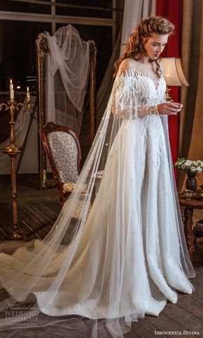 A Line Ball Gown, Wedding Inspirasi, Gaun Fashion, Flare Sleeves, Fantasy Wedding, Dream Wedding Ideas Dresses, Chapel Train, Ținută Casual, Wedding Dress Sleeves