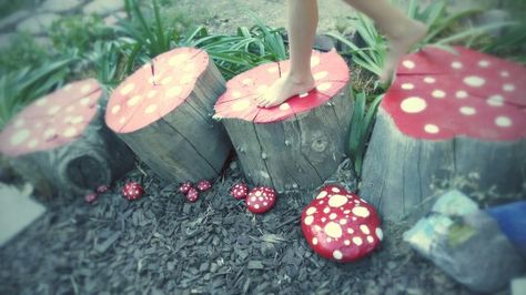 Painted stumps and stones as toadstools Mushroom Tree Stump, Old Tree Stump Ideas, Painted Stumps, Tree Stump Mushroom, Stepping Stones Ideas, Tree Stump Ideas, Daycare Playground, Tree Branch Centerpieces, Stump Ideas