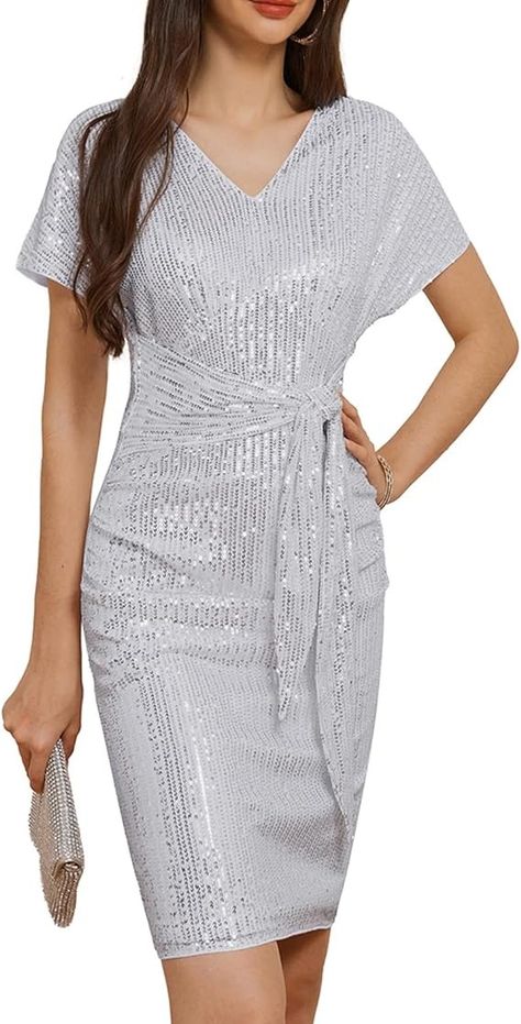 Amazon.com: GRACE KARIN V Neck Sequin Dress Ruched Cocktail Evening Party Dress Silver White S : Clothing, Shoes & Jewelry V Neck Sequin Dress, Tulle Quinceanera Dresses, Party Dress Silver, Boho Style Inspiration, Chic Casual Outfits, Summer Dress Trends, Party Midi Dress, Sequin Dress Short, Sequin Material