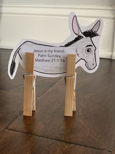 Sample Craft for "Clothespin Donkeys," 3s-5s, Week 2 Palm Day Jesus Craft, Toddler Palm Sunday Craft, Clothespin Donkey Craft, Palm Sunday Jesus On Donkey, Sunday Class Crafts, Donkey Crafts For Toddlers, Good Friday Crafts For Kids, Palm Sunday Donkey Craft, Palm Sunday Kids Craft