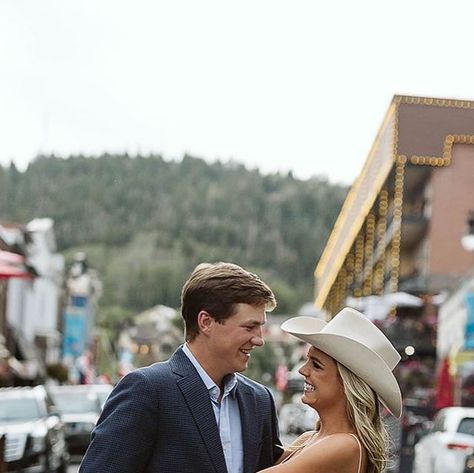 Canvas Weddings and Events on Instagram: "Main Street Park City! ❤️❤️❤️" Park City Wedding, City Wedding, Park City, Photo Inspo, Main Street, Wedding Photo, Maine, Wedding Photos, Weddings