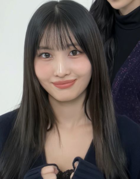 momo twice Twice Momo Makeup, Blonde Momo Twice, Momo Twice Without Makeup, Momo Hair, Momo Hirai, Momo Icon, Momo Twice, Forever Girl, Hair Icon