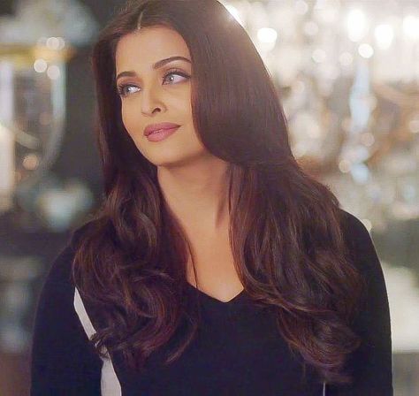 Ae Dil Hai Mushkil, Katrina Kaif Photo, Best Films, Aishwarya Rai Bachchan, Elegant Sophisticated, Problem Solved, Aishwarya Rai, Bollywood Fashion, Bollywood Actress