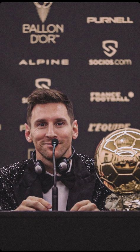 Messi Ballon Dor Wallpaper, Messi Ballon Dor, Lionel Messi Instagram, Iraq Map, Cristiano Ronaldo Video, Team Leo, Lionel Messi Wallpapers, Messi Photos, Lionel Andrés Messi