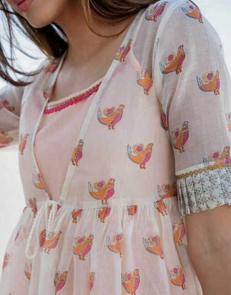 Shifon Kurti Pattern, Kurti Pattern, Simple Frock Design, Simple Kurta Designs, Simple Kurti Designs, Salwar Designs, Casual Indian Fashion, Kurta Neck Design, Modest Dresses Casual