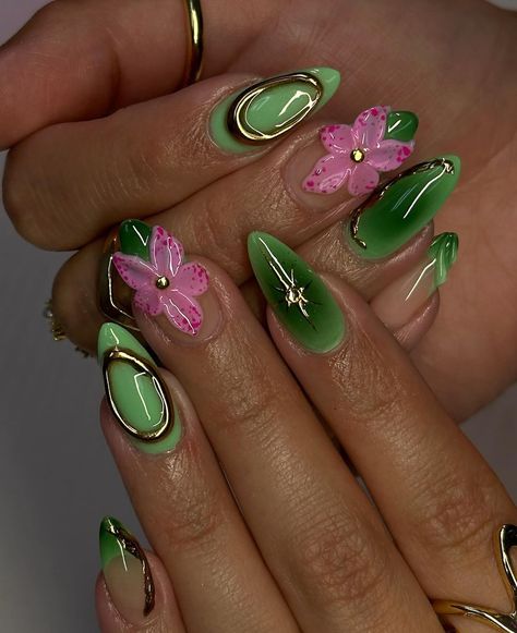 Purple And Green Nails Acrylic, Purple And Green Nails, Nail Designs Bling, Orchid Nails, Color For Nails, Tropical Nails, Green Nail Designs, Beauty Nails Design, Gelish Nails