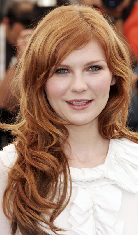 Red Hair Actor, Hairstyles For Frizzy Wavy Hair, Kirsten Dunst Hair, Wavy Hair Styles, Style Wavy Hair, Kristen Dunst, Frizzy Wavy Hair, Amazing Hairstyles, Super Models