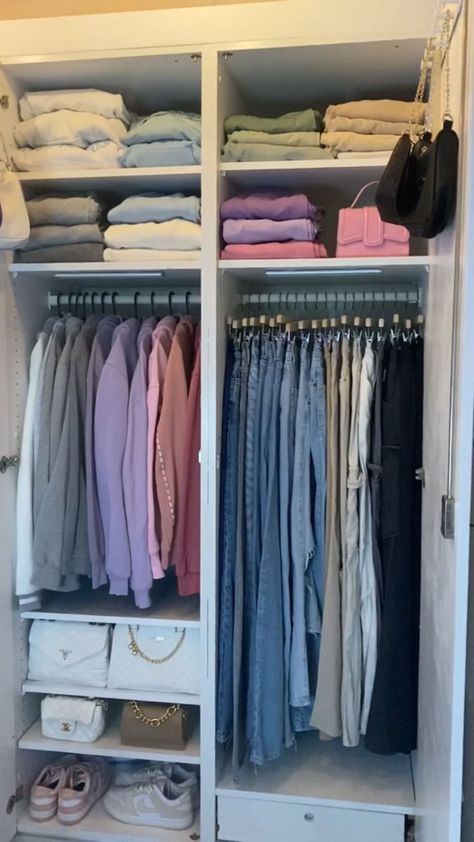 [AffiliateLink] Organize Your Closet Without Breaking The Bank! Discover Budget-Friendly Closet Organization Tips And Clever Diy Hacks That'll Have Your Wardrobe Looking Fabulous @_Cocoo_Aesthetic_ #closetorganizationideassmallwalkin Closets Without Doors Ideas, Small Wardrobe Organisation, Closet Organization Tips, Small Closet Organization Bedroom, Closet Organisation, Coat Closet Organization, Room Organization Bedroom, Organize Your Closet, Closet Hacks Organizing