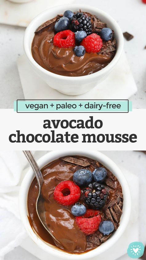 Chocolate Avocado Mousse - This velvety vegan chocolate mousse recipe has all the gorgeous flavor you're looking for and an ingredient list you're going to love! (Paleo, dairy-free). // paleo chocolate mousse // healthy chocolate mousse // dairy-free chocolate mousse // Avocado Chocolate pudding // Healthy dessert #vegan #chocolate #mousse #paleo #glutenfree #dairyfree #avocado Paleo Chocolate Mousse, Pudding Healthy, Chocolate Avocado Mousse, Healthy Chocolate Mousse, Vegan Chocolate Pudding, Vegan Chocolate Mousse, Avocado Mousse, Avocado Chocolate Pudding, Avocado Pudding