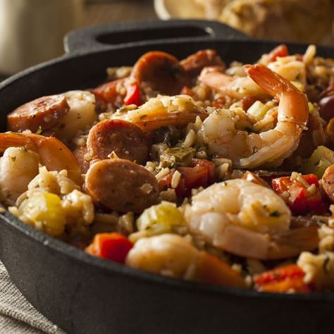 Jambalaya comme à la Nouvelle-Orléans How To Cook Boudin, Bayou Lafourche, Shrimp Jambalaya Recipe, Shrimp Jambalaya, Louisiana Cooking, Cajun Jambalaya, Sausage Jambalaya, Shrimp Sausage, Paella Valenciana