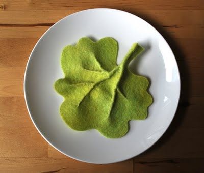 Diy Lunch, Felt Food Diy, Felt Food Patterns, Small Crafts, Preschool Craft, Felt Play Food, Easy Knitting Projects, Pretend Food, Felt Leaves